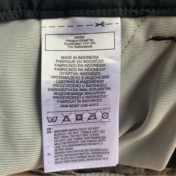 Black Adidas Medium Youth Golf Shorts - Picture 4 of 9